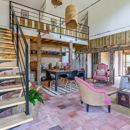 Domaine Les Maisons Des Houssats 度假居 Trensacq