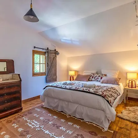 Domaine Les Maisons Des Houssats Holiday home *