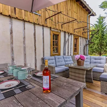 Domaine Les Maisons Des Houssats Holiday home