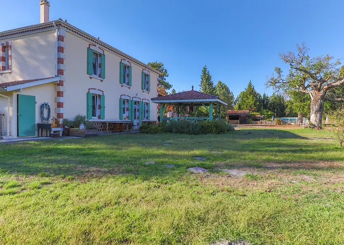 Domaine Les Maisons Des Houssats